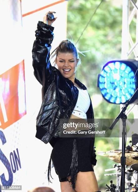 Freggie Singer Fergie Singer Photos and Premium High Res Pictures - Getty Images