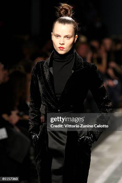 Model walks the runway in the Iceberg show during Milan Fashion Week Womenswear Autumn/Winter 2009 on February 28, 2009 in Milan, Italy.