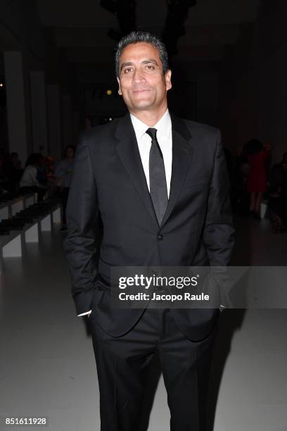 Jonathan Akeroyd attends the Versace show during Milan Fashion Week Spring/Summer 2018 on September 22, 2017 in Milan, Italy.