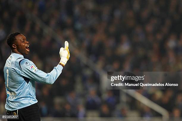Carlos Kameni of Espanyol reacts during the La Liga match between Espanyol and Real Madrid at the Montjuic Olympic Stadium on February 28, 2009 in...