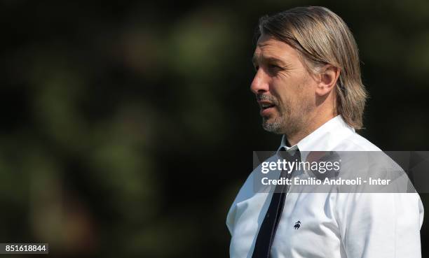 Internazionale Milano coach Stefano Vecchi looks on before the Serie A Primavera match between FC Internazionale U19 and Chievo Verona U19 at Stadio...