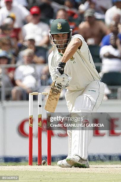 South African batsman Neil Mckenzie gets ready to play a shot on March 1, 2009 during the fourth day of the first test match bewteen South Africa and...