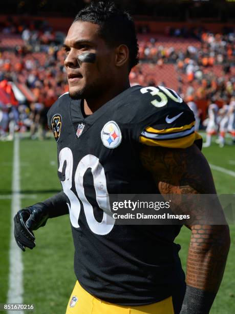 Running back James Conner of the Pittsburgh Steelers runs off the field after a game on September 10, 2017 against the Cleveland Browns at...