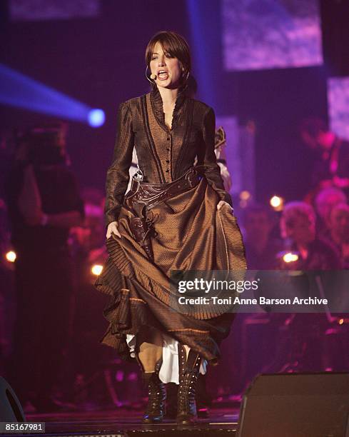 Singer Anais performs on stage during the "Les Victoires de la Musique" at the Le Zenith on February 28, 2009 in Paris, France.