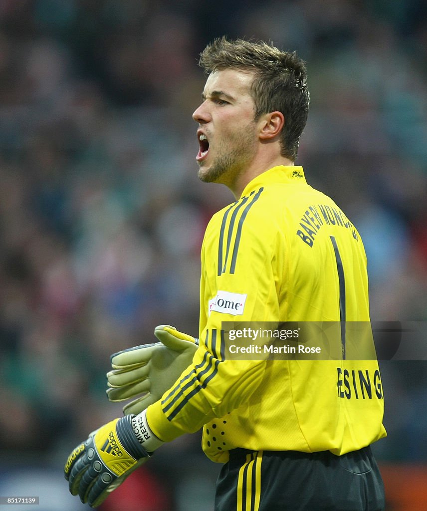 Michael Rensing Bayern Michael Rensing, goalkeeper of Muenchen screams during the Bundesliga ...