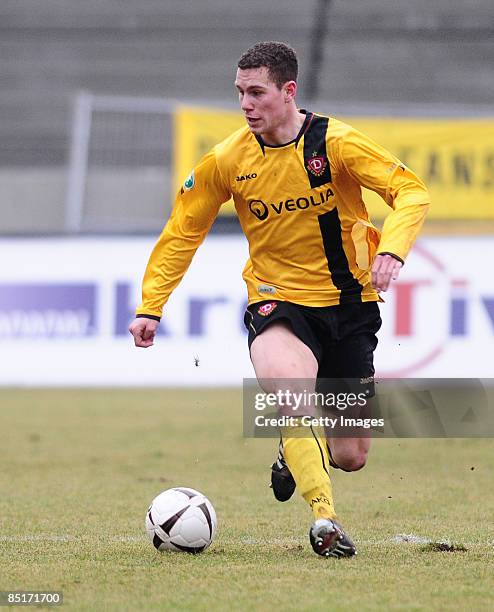 Thomas Broeker of Dynamo Dresden in action during the 3. Liga match between Dynamo Dresden and Kickers Offenbach at the Rudolf Harbig Stadion on...