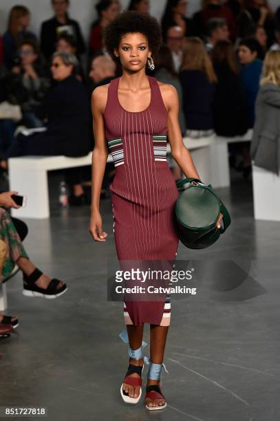 Model walks the runway at the Sportmax Spring Summer 2018 fashion show during Milan Fashion Week on September 22, 2017 in Milan, Italy.