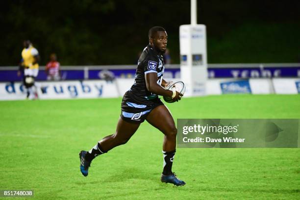 Lester Etien of Massy during the French Pro D2 match between Massy and Colomiers on September 22, 2017 in Massy, France.