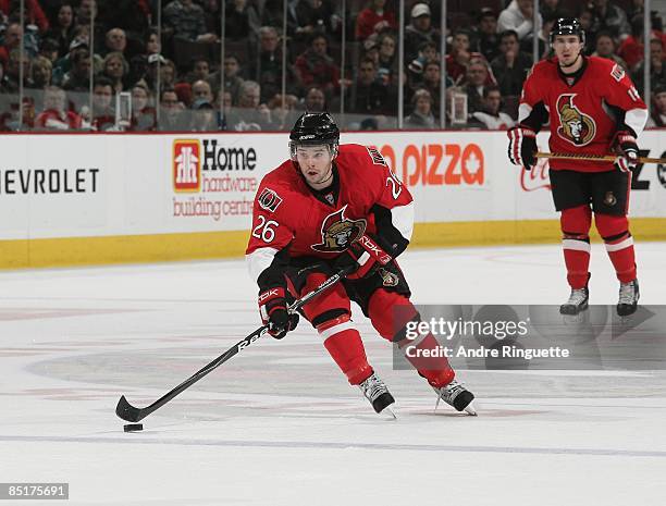 Ryan Shannon of the Ottawa Senators stickhandles the puck against the San Jose Sharks at Scotiabank Place on February 26, 2009 in Ottawa, Ontario,...