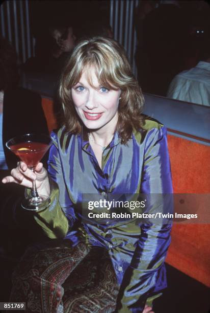 Nancy Wilson of the rock band attends the premiere of "Almost Famous" September 11, 2000 in New York, NY.