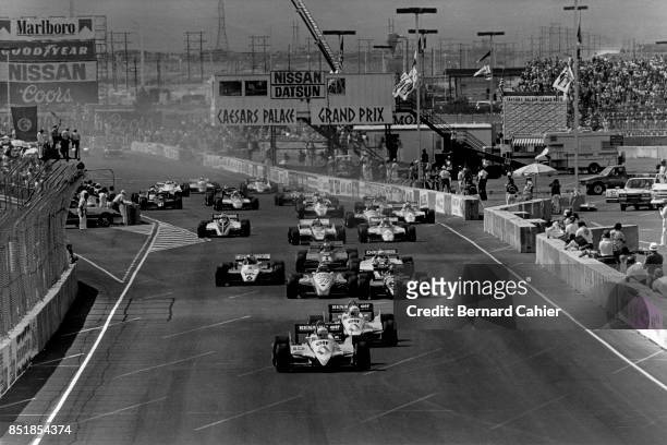 Alain Prost, René Arnoux, Mario Andretti, Renault RE30B, Ferrari 126C2, Grand Prix of Caesars Palace, Caesars Palace Grand Prix, 25 September 1982....