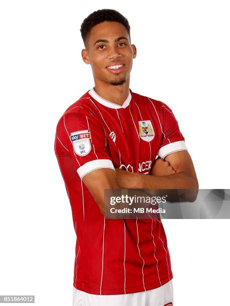 Zak Vyner of Bristol City - Mandatory by-line: Matt McNulty/JMP - - FOOTBALL - Ashton Gate - Bristol, England - Bristol City Headshots