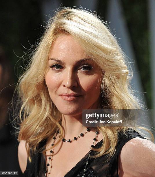 Singer Madonna arrives at the 2009 Vanity Fair Oscar Party at the Sunset Tower on February 22, 2009 in West Hollywood, California.