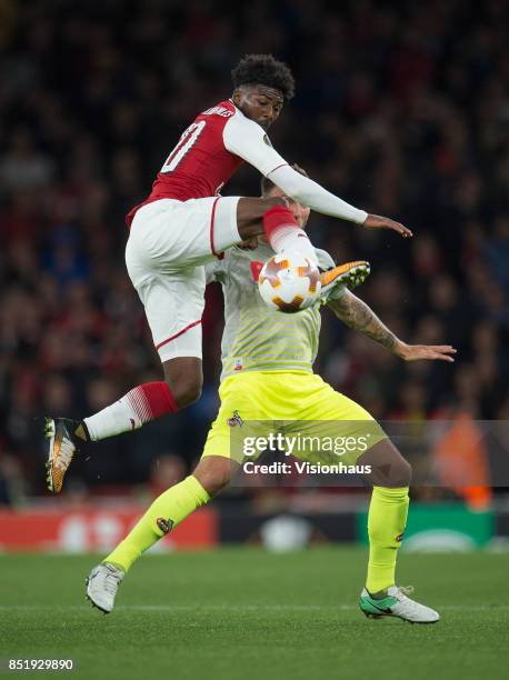 Ainsley Maitland-Niles of Arsenal and Marco Höger of FC Cologne during the UEFA Europa League match between Arsenal FC and FC Cologne at Arsenal...