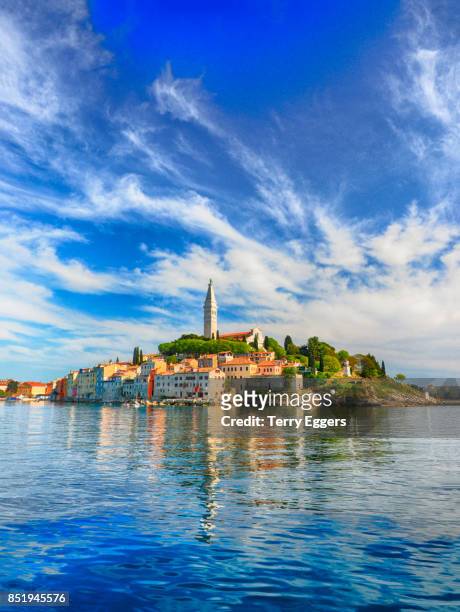 the city in afternoon light from the sea - rovinj stock pictures, royalty-free photos & images