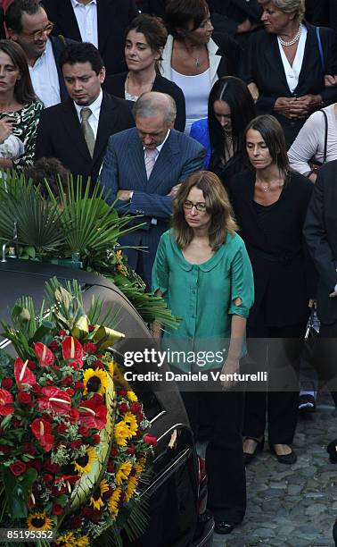 Cristina Pavarotti, Edwin Tinoco, Veronica Zeggio, Gianni Mantovani, Lorenza Pavarotti, Gabriella Pavarotti and Nicoletta Mantovani Pavarotti attend...