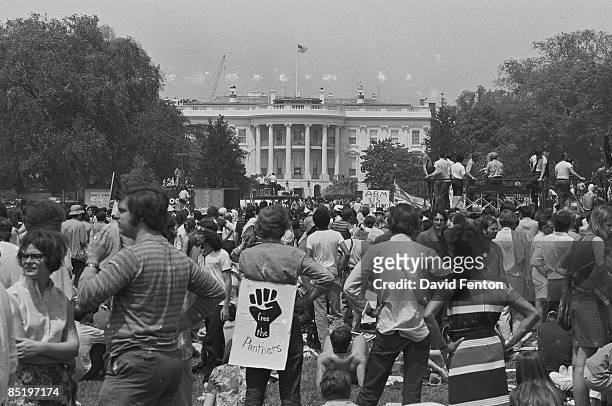 Demonstrators gather in sight of the south facade of the White House for an anti-Vietnam war rally, Washington DC, May 9, 1970.