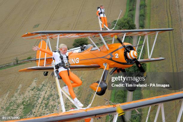 Windwalking 95 Wingwalking Stock Photos, High-Res Pictures, and Images - Getty Images