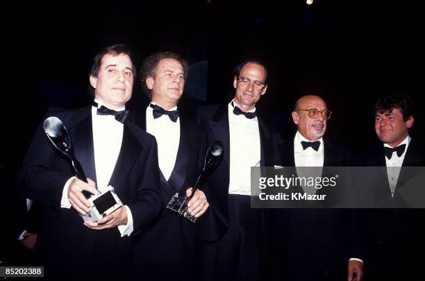 Paul Simon, Art Garfunkel, James Taylor, Ahmet Ertegun and Jann Wenner.