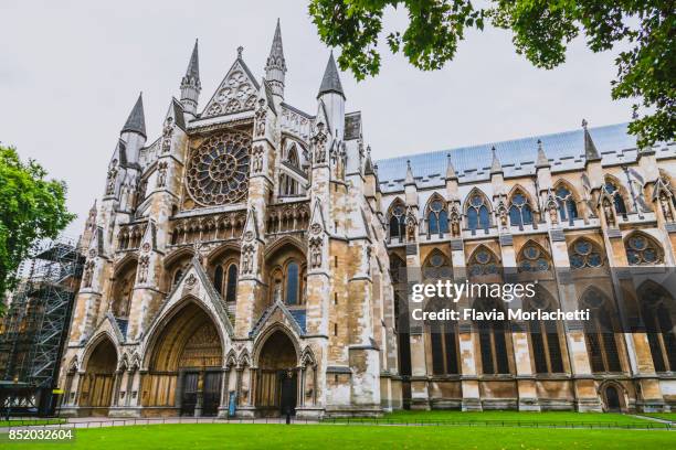 westminster abbey in london - westminster abbey london stock pictures, royalty-free photos & images