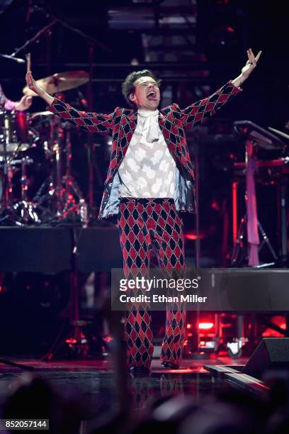 Harry Styles performs onstage during the 2017 iHeartRadio Music Festival at T-Mobile Arena on September 22, 2017 in Las Vegas, Nevada.