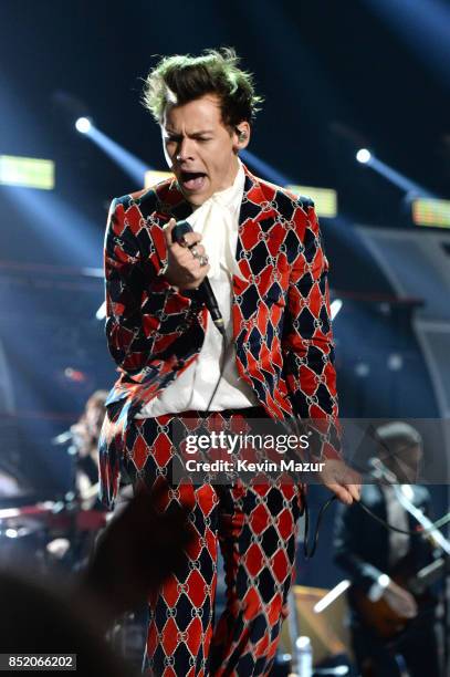 Harry Styles performs onstage during the 2017 iHeartRadio Music Festival at T-Mobile Arena on September 22, 2017 in Las Vegas, Nevada.