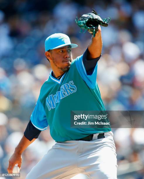 Yovani Gallardo of the Seattle Mariners in action against the New York Yankees at Yankee Stadium on August 26, 2017 in the Bronx borough of New York...