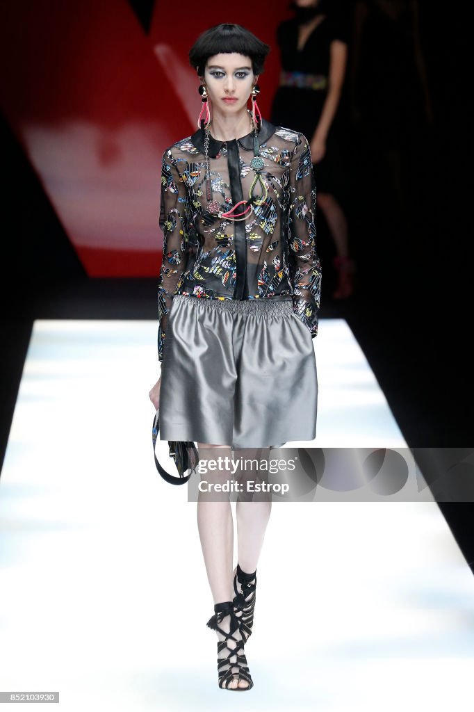 Giorgio Armani - Runway - Milan Fashion Week Spring/Summer 2018