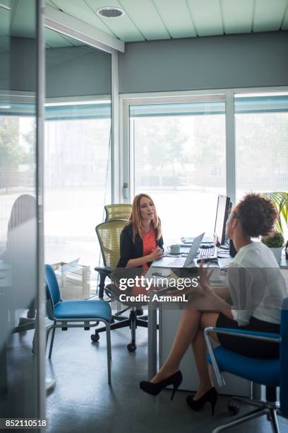 i am listening to all your suggestions - i am listening stock pictures, royalty-free photos & images