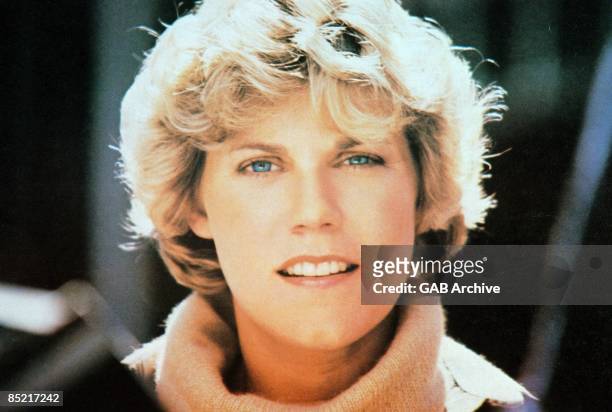 Photo of Anne MURRAY