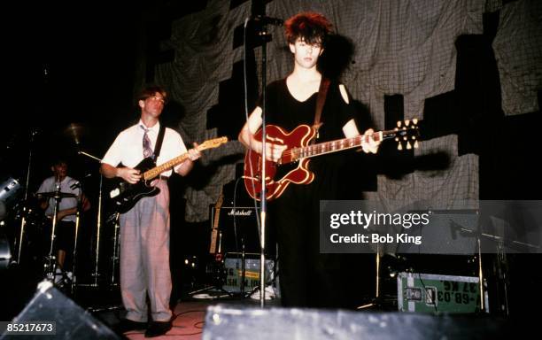 Photo of Ian McCULLOCH and Will SERGEANT and ECHO AND THE BUNNYMEN; L-R: Will Sergeant, Ian McCulloch