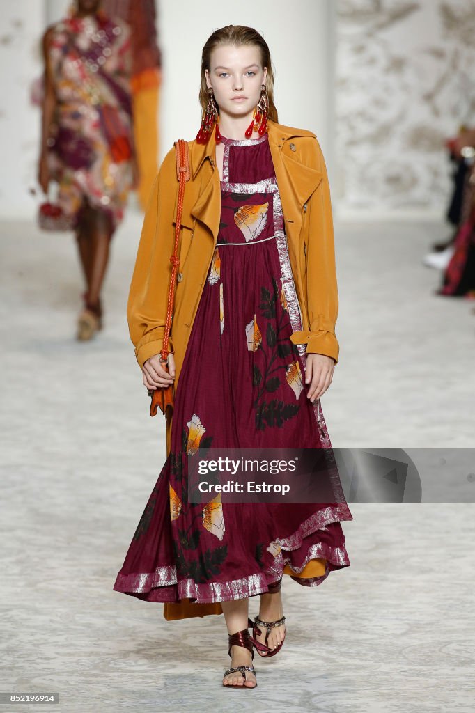Etro - Runway - Milan Fashion Week Spring/Summer 2018