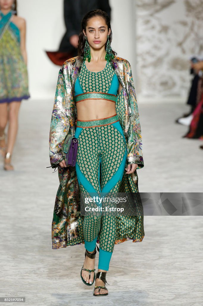 Etro - Runway - Milan Fashion Week Spring/Summer 2018
