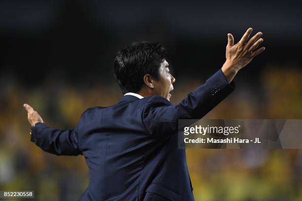 Head coach Yoon Jung Hwan of Cerezo Osaka reacts during the J.League J1 match between Cerezo Osaka and Vegalta Sendai at Kincho Stadium on September...