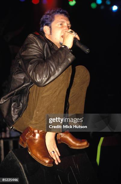 Circa 1993: Layne Staley from rock group Alice In Chains performs live on stage circa 1993.