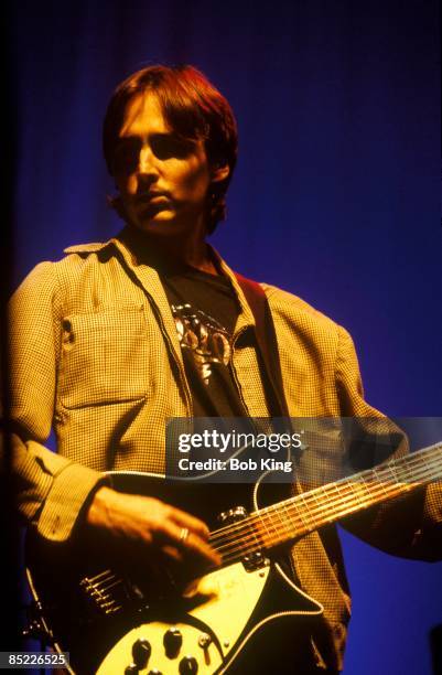 Photo of Mike McCREADY and PEARL JAM, Mike McCready performing live onstage, playing Rickenbacker 660-12TP