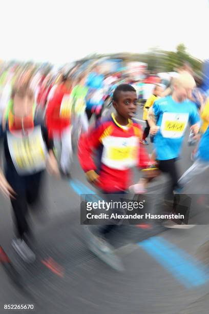 General view of the start for the school mini Marathon ahead of the BMW Berlin Marathon 2017 on September 23, 2017 in Berlin, Germany.