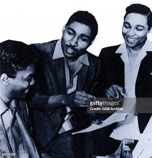Photo of Eddie HOLLAND and Lamont DOZIER and Brian HOLLAND and HOLLAND DOZIER HOLLAND; Brian Holland,Lamont Dozier and Eddie Holland