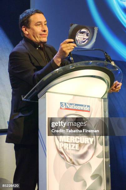 Photo of Jools Holland @ Mercury Music Awards 2005, Jools Holland @ Mercury Music Awards 2005, Grosvenor House - 06/09/05