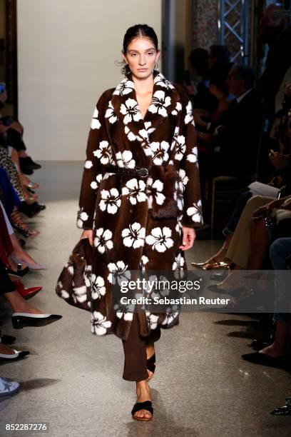 Model walks the runway at the Simonetta Ravizza show during Milan Fashion Week Spring/Summer 2018 on September 23, 2017 in Milan, Italy.