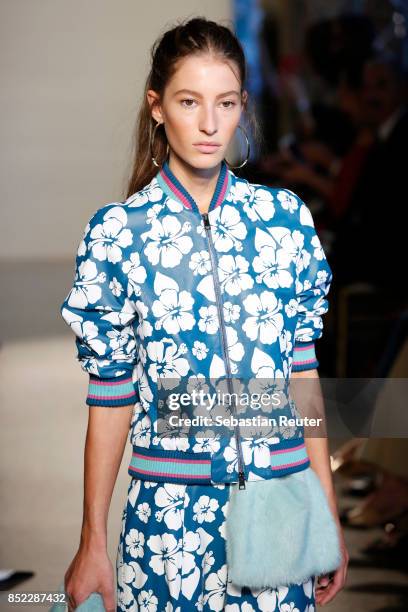 Model walks the runway at the Simonetta Ravizza show during Milan Fashion Week Spring/Summer 2018 on September 23, 2017 in Milan, Italy.