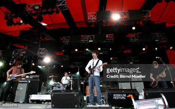 Photo of ARCTIC MONKEYS, Musik, music, Rock, Pop, Rock n roll, Reggae,, live in concert, live on stage,, Roskilde Music Festival 2007, Denmark,...