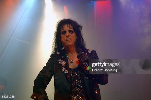 Photo of Alice COOPER