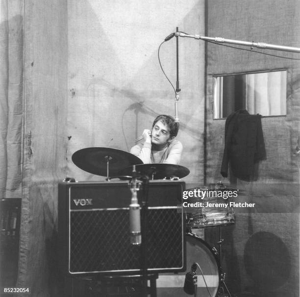 Photo of VOX AMPLIFIERS and Mike HUGG and MANFRED MANN, Mike Hugg in the recording studio with Vox AC30 amplifier in front