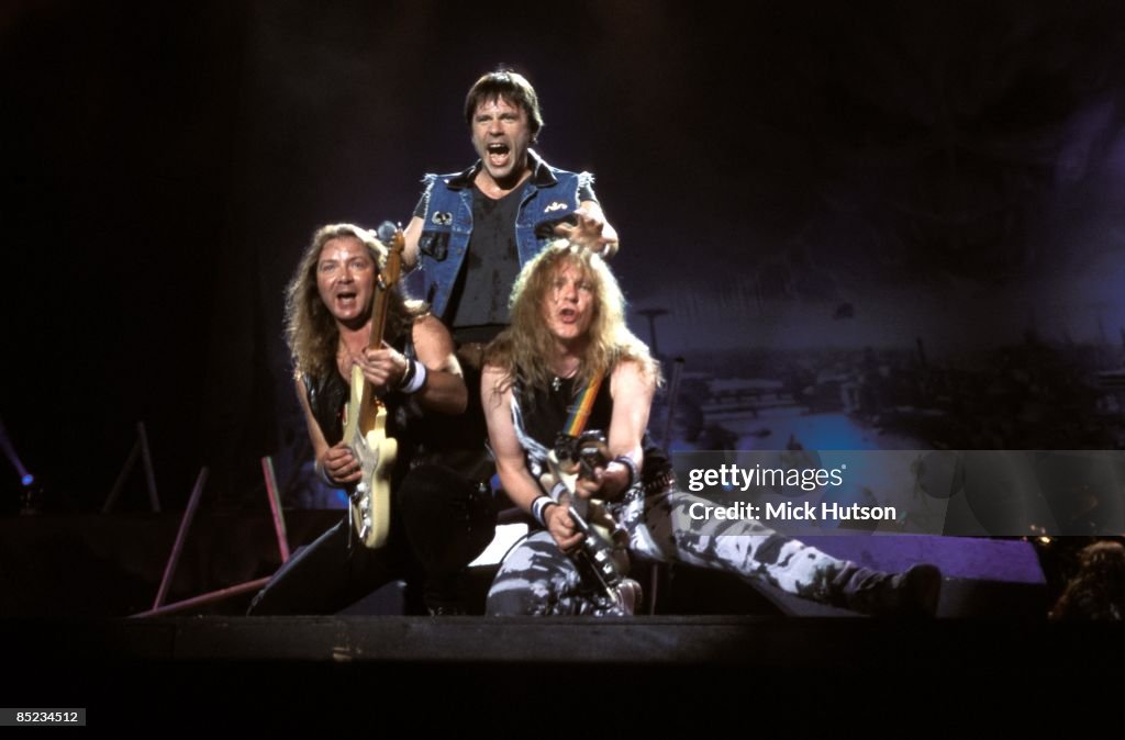 Photo of Bruce DICKINSON and IRON MAIDEN and Dave MURRAY and Janick GERS