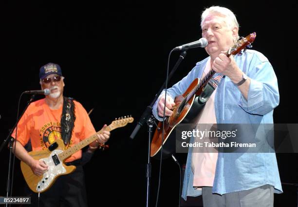 Photo of Sonny Burgess & Jack Clement @ Barbican - 18/04/05, Sonny Burgess & Jack Clement sound check for their performance in the SUN Records night...