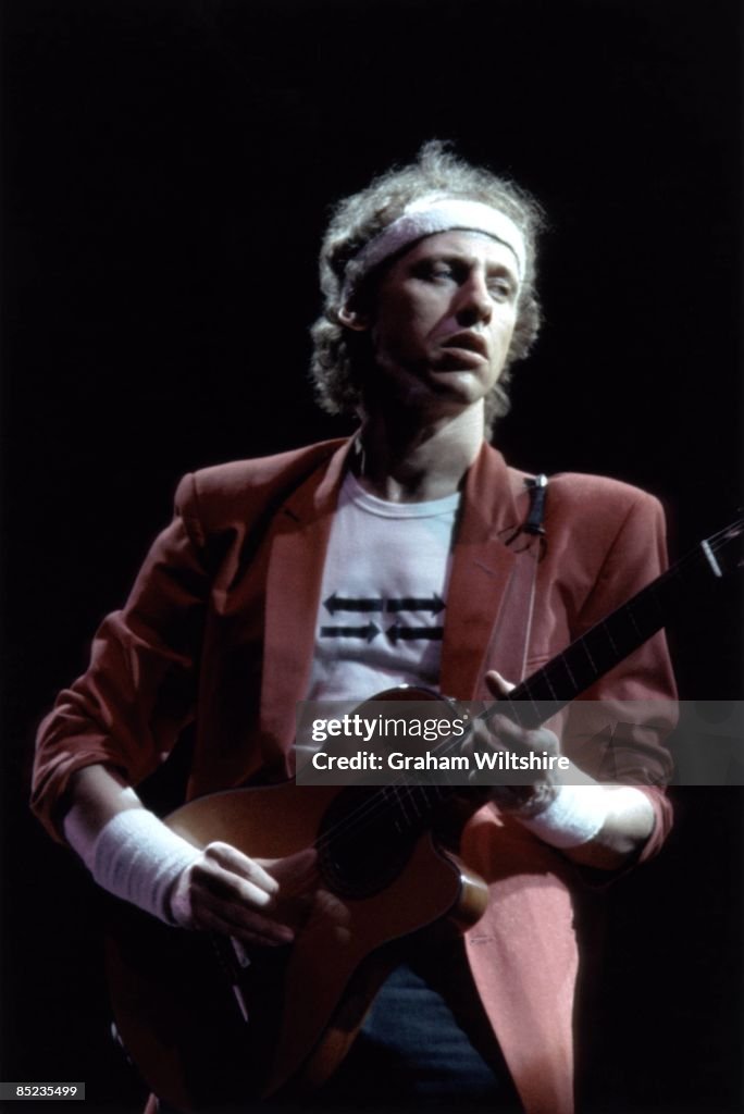 Photo of DIRE STRAITS and Mark KNOPFLER