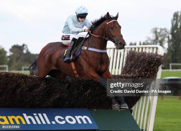 Julie Ridden 274 Julie Davies Stock Photos, High-Res Pictures, and Images - Getty Images