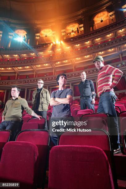 Photo of Tom PELOSO and Joe PLUMMER and Jeremiah GREEN and Isaac BROCK and MODEST MOUSE and Johnny MARR, L-R: Isaac Brock, Jeremiah Green, Johnny...