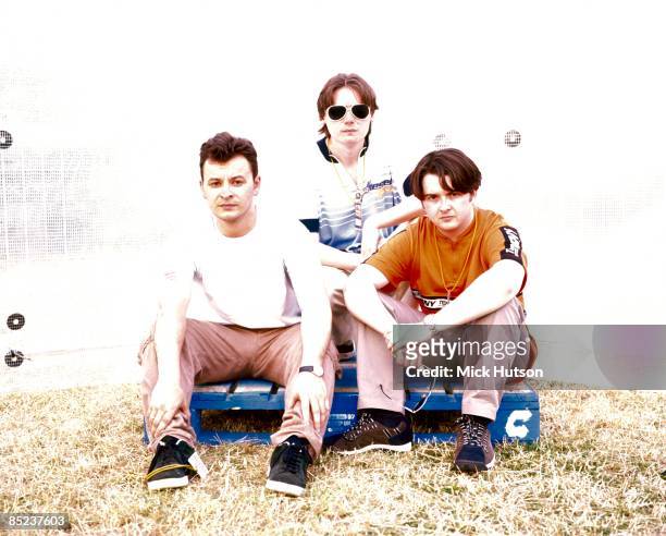 Photo of James Dean BRADFIELD and MANIC STREET PREACHERS and Sean MOORE and Nicky WIRE, L-R: James Dean Bradfield, Nicky Wire, Sean Moore - posed,...